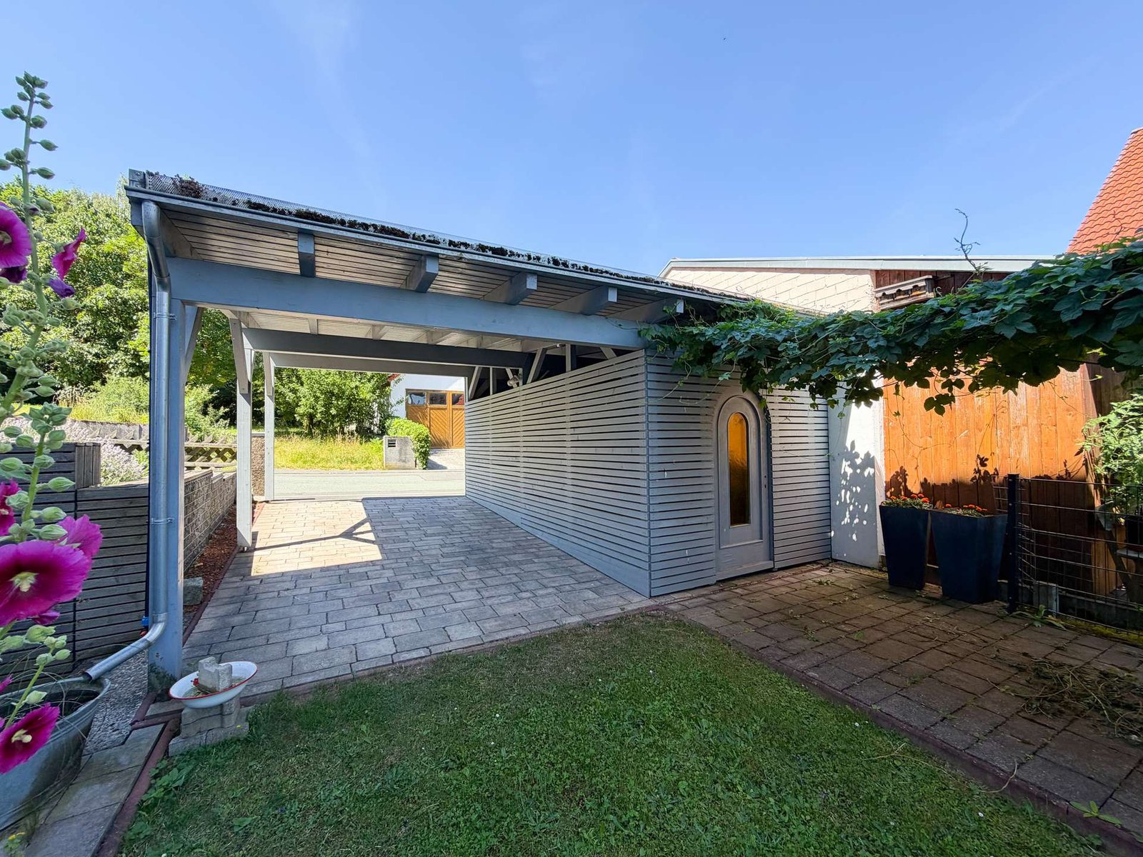 Carport