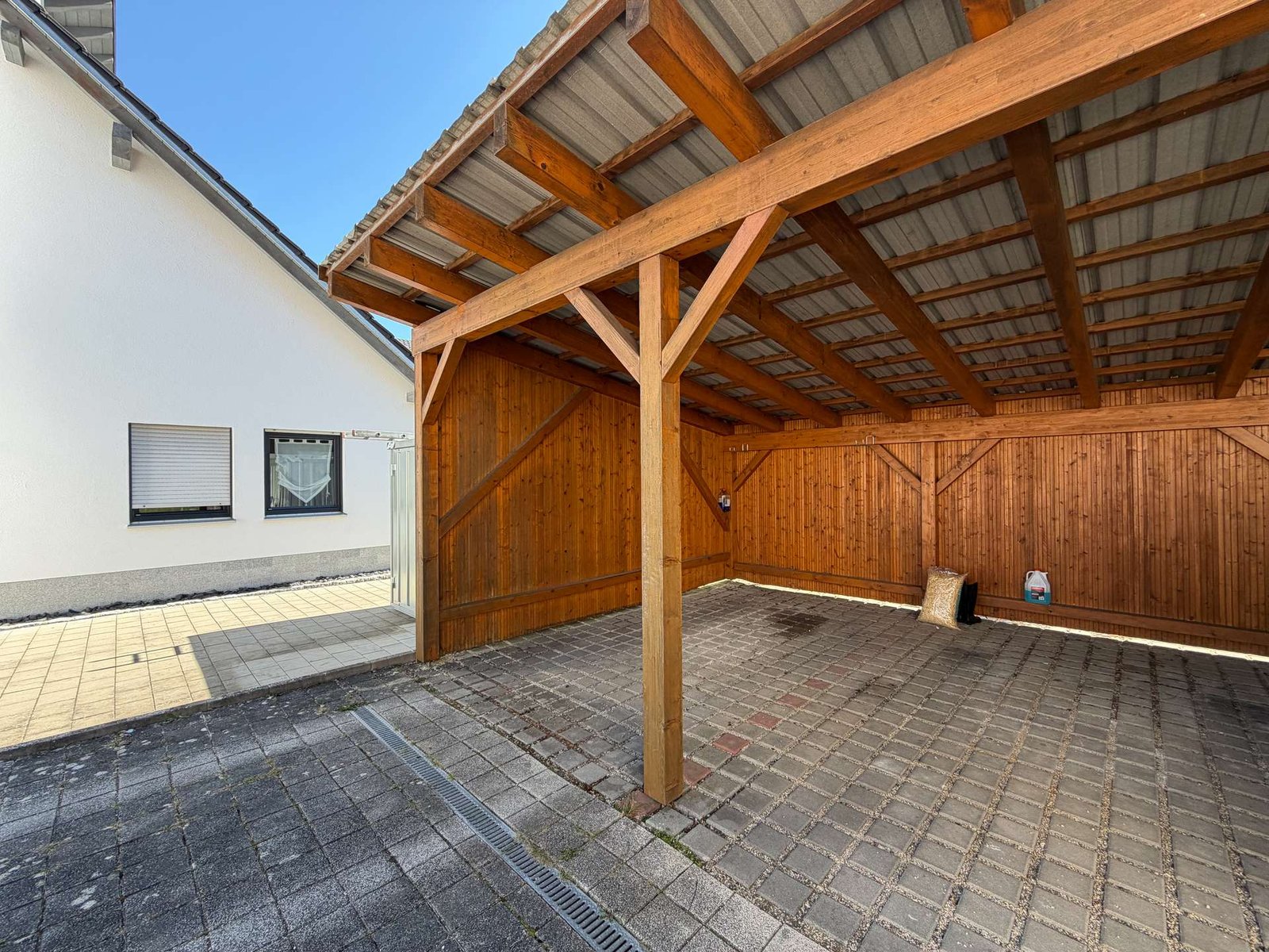 Carport
