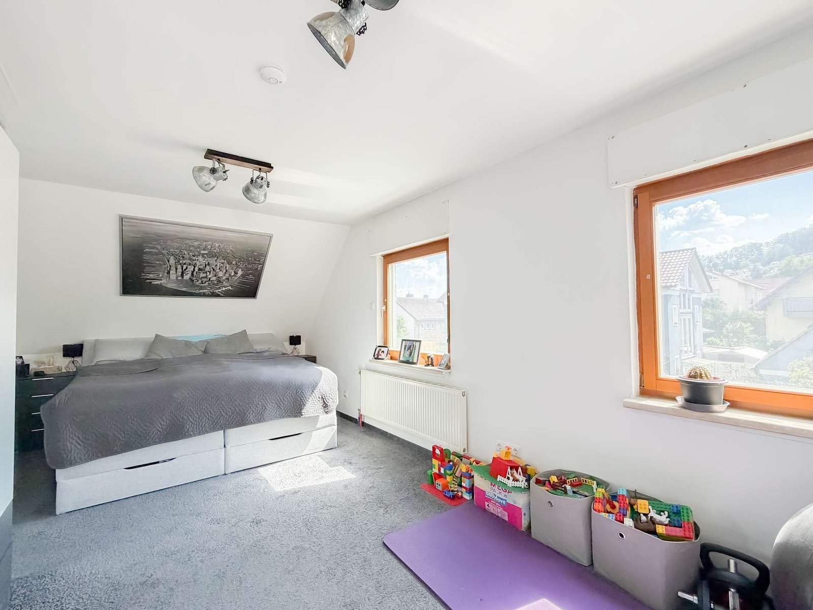 Zimmer mit Bad ensuite OG