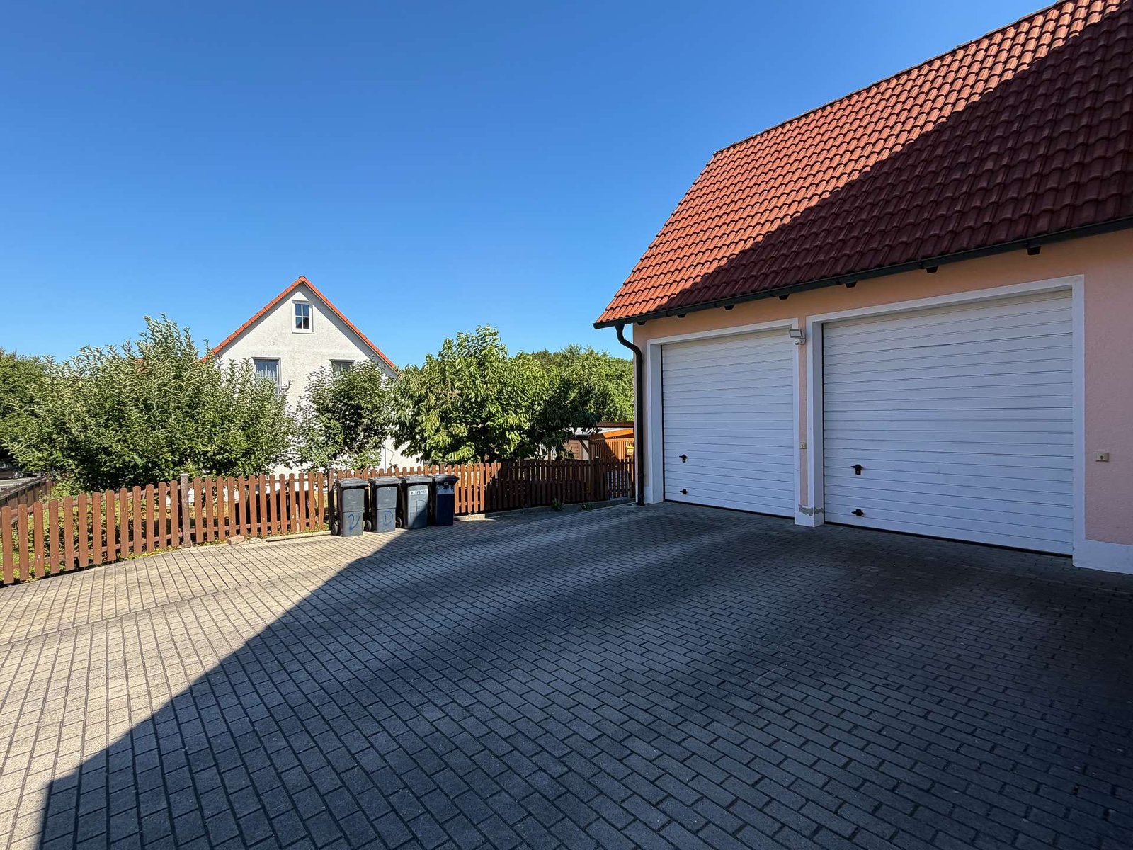 Garagen/Stellplätze